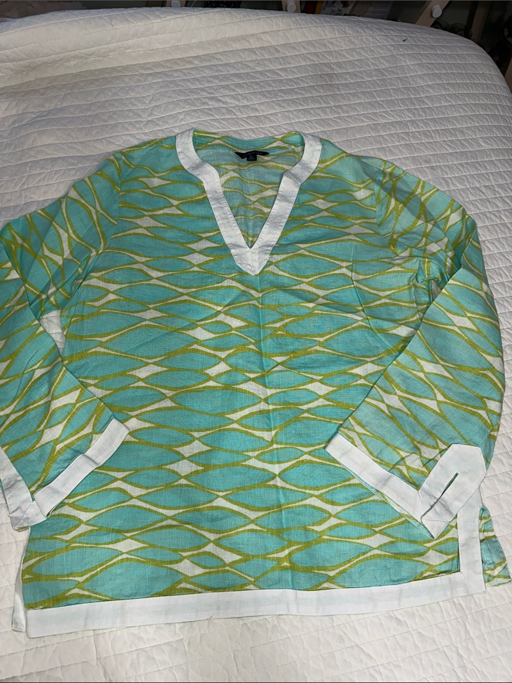 women's  Printed V-Neck Tunic Shirt - Aqua/Green Linen Lands End L 14 / 16